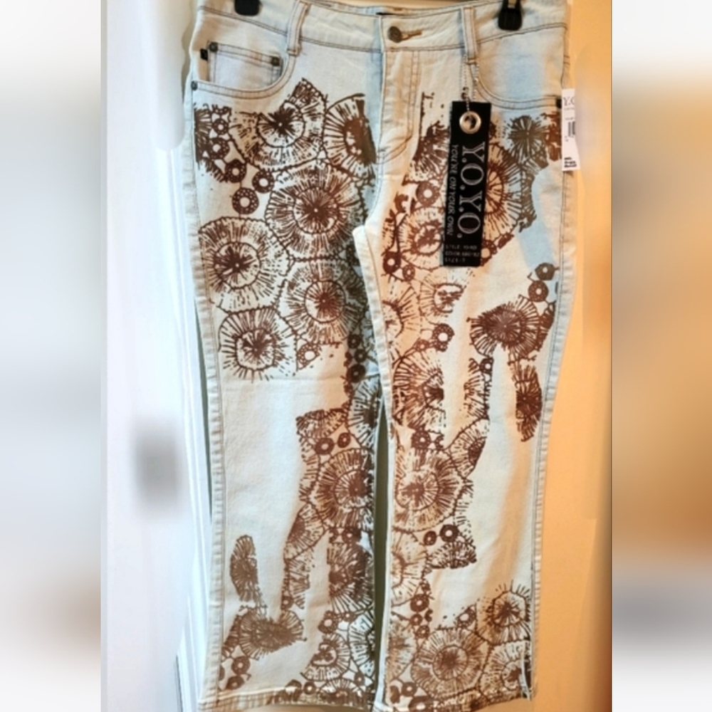 YOYO Bleach Blue Stretch Jeans or Capris